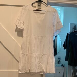 Fancyinn White Tiered V-Neck Tunic Dress with Flutter Sleeves